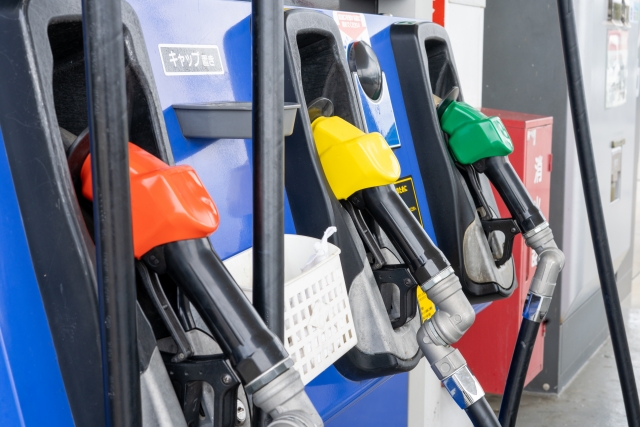 ガソリン代・燃料費削減にお勧めの給油カード。ガソリン代の高騰はどこまで続く？